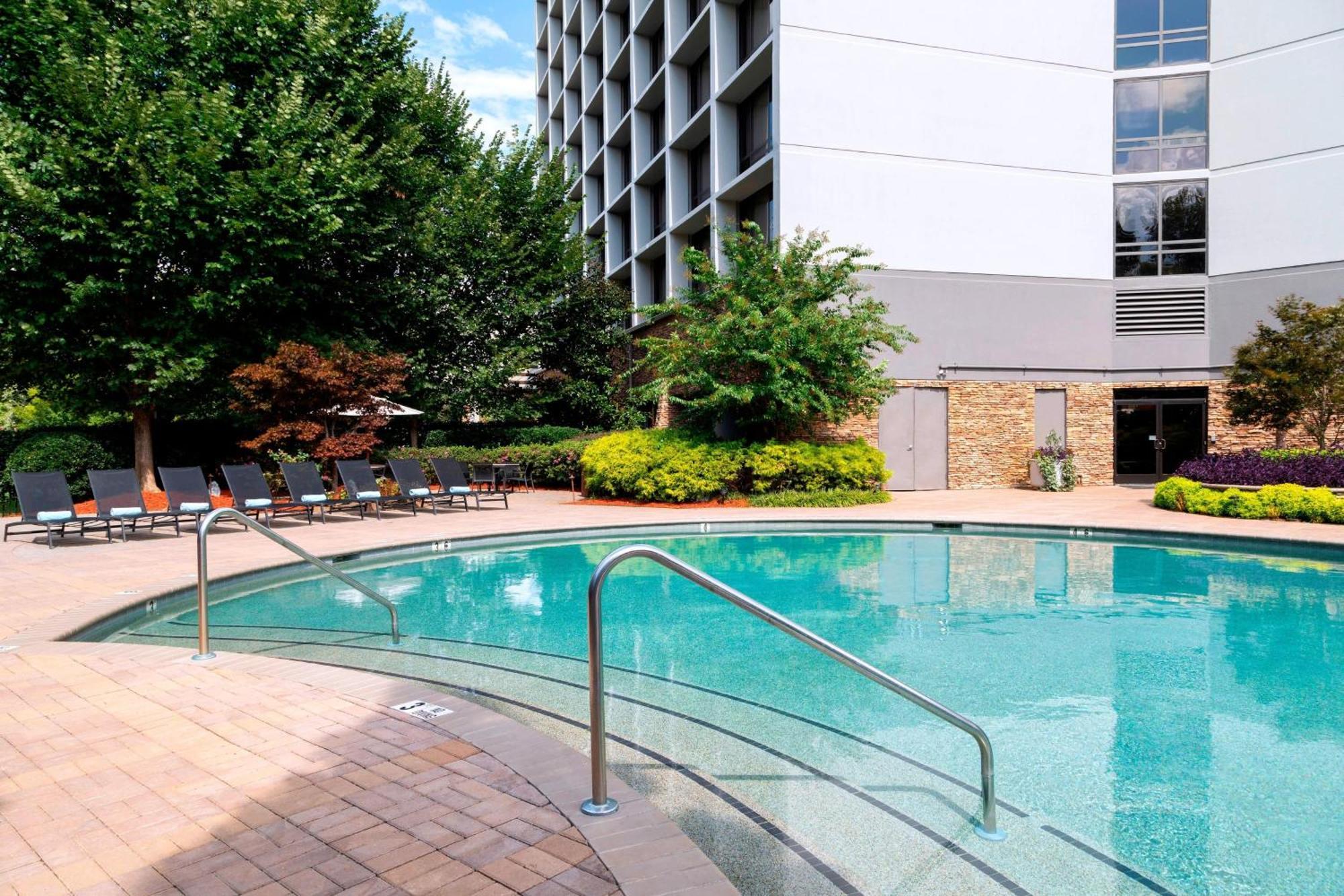 Atlanta Marriott Northeast/Emory Area Hotel Exterior foto