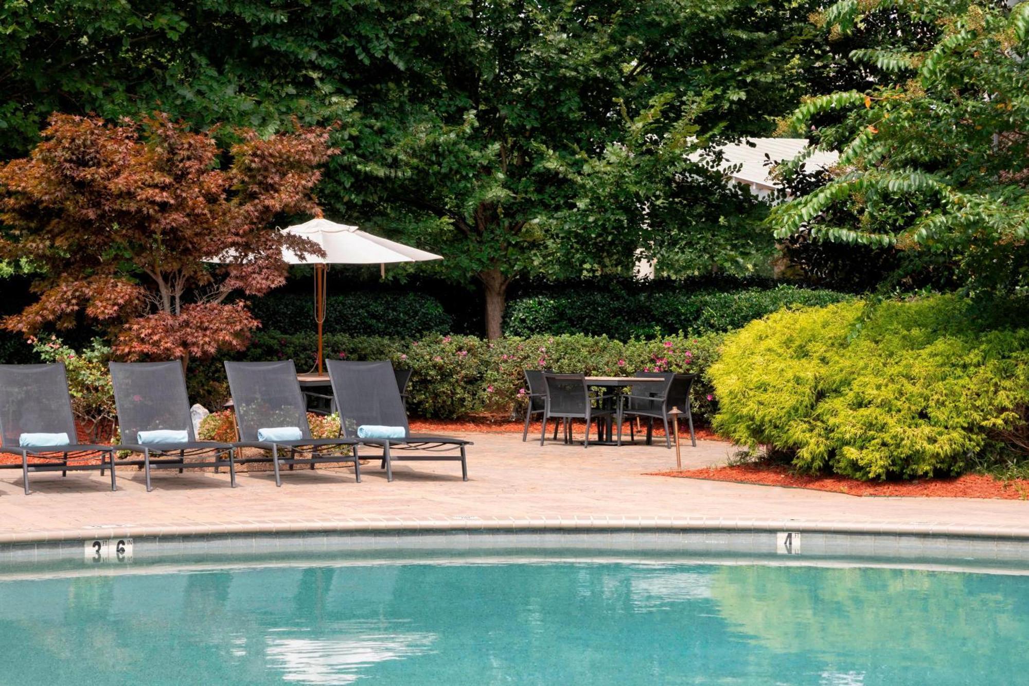 Atlanta Marriott Northeast/Emory Area Hotel Exterior foto