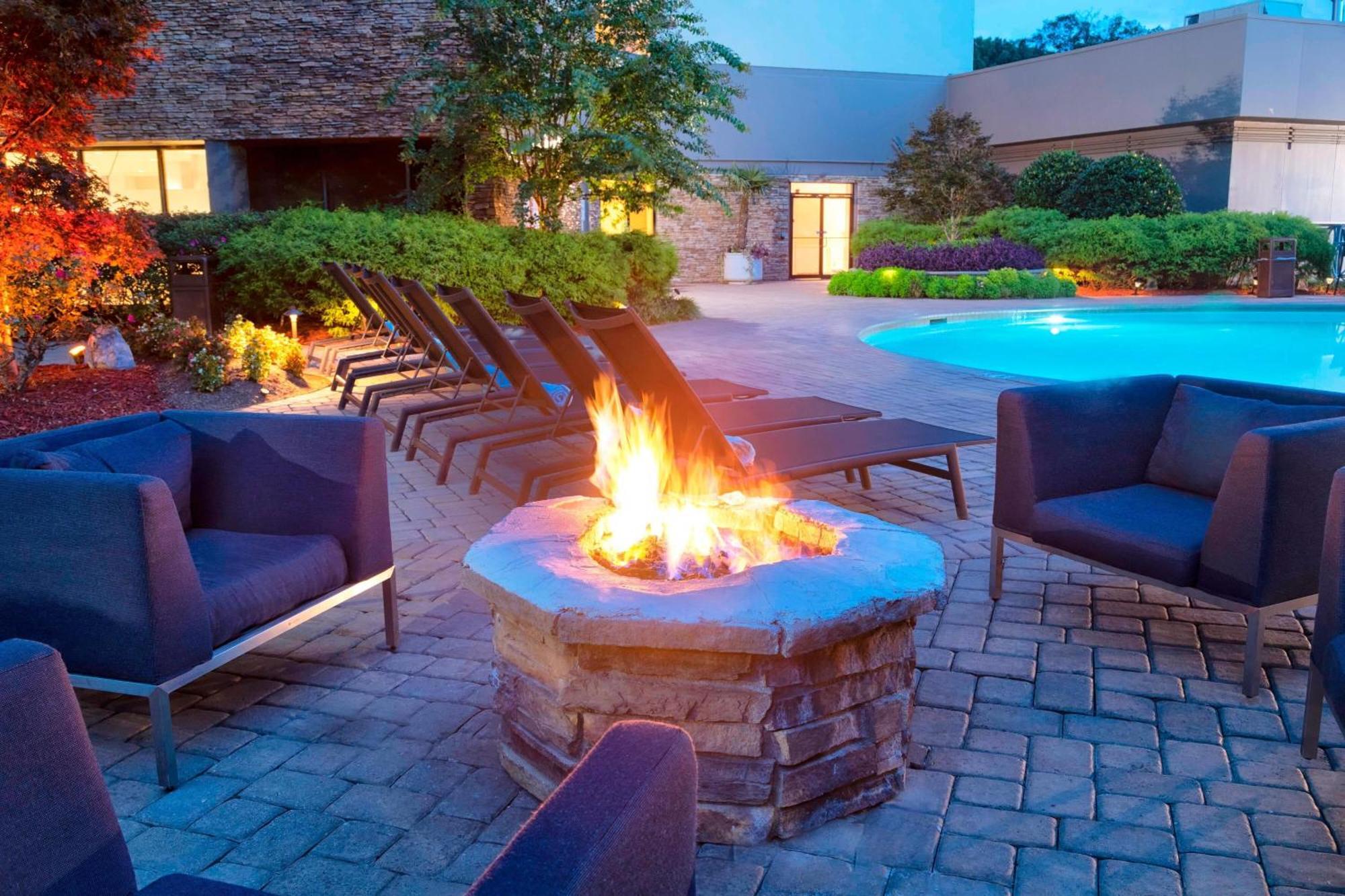 Atlanta Marriott Northeast/Emory Area Hotel Exterior foto